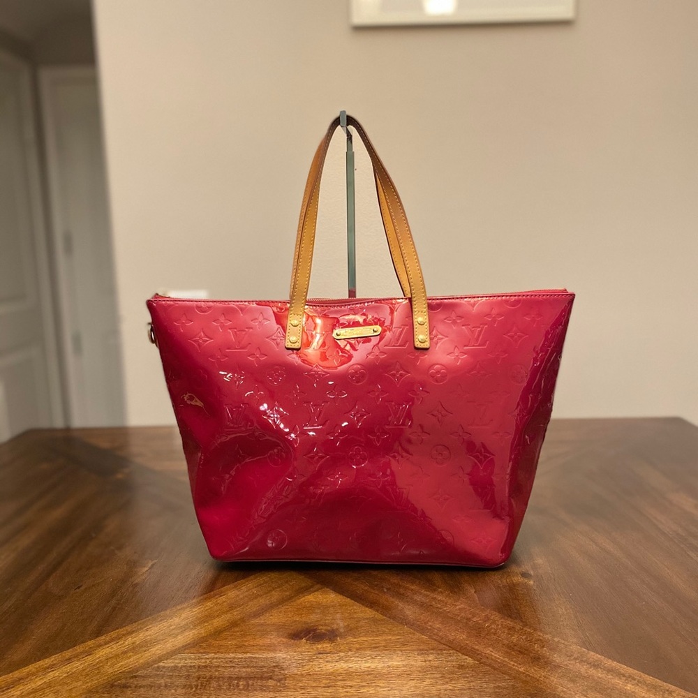 Louis Vuitton Signature Logo Date code stamp